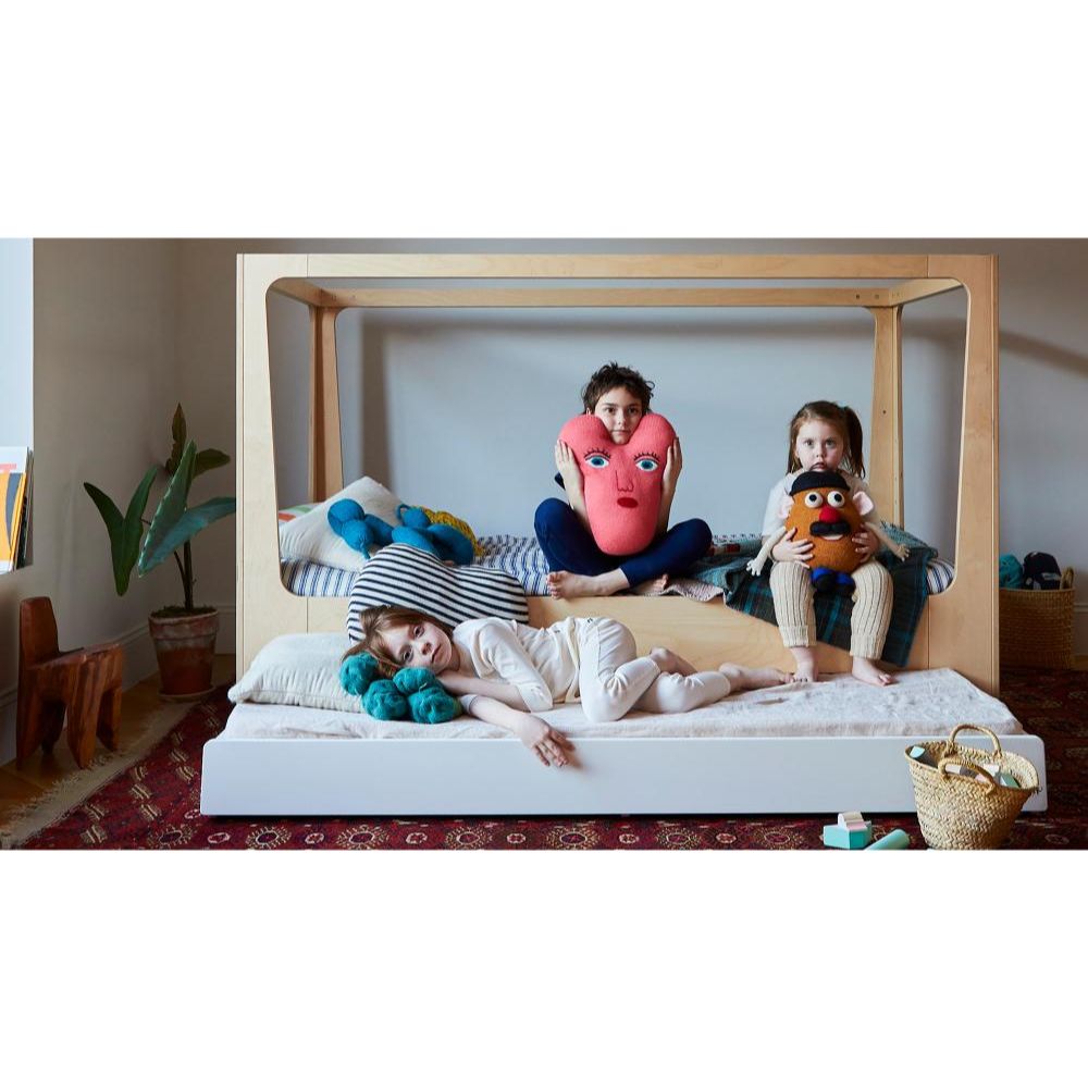 oeuf-perch-nest-bed-furniture-oeuf-2pnb01-eu