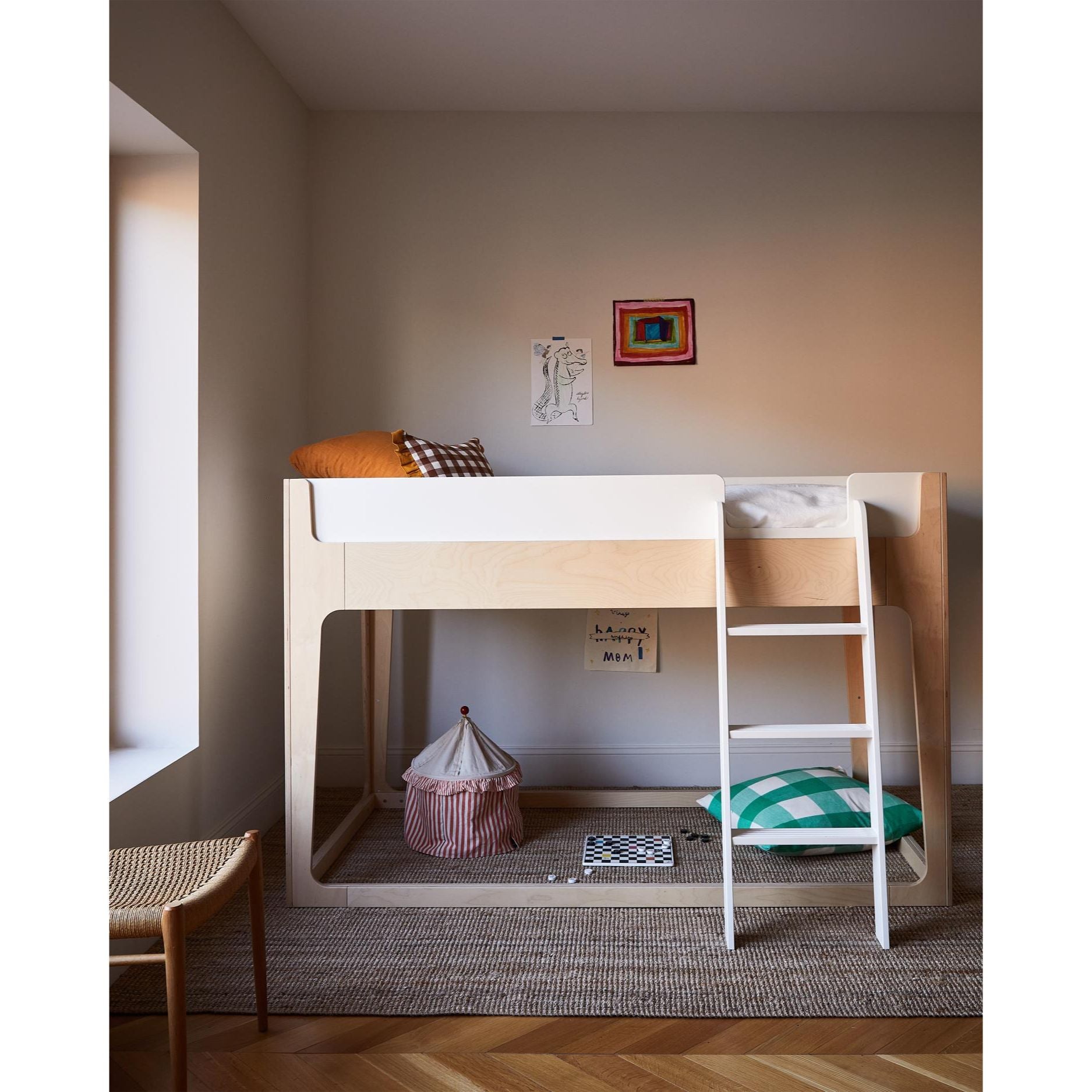 oeuf-perch-nest-bed-furniture-oeuf-2pnb01-eu