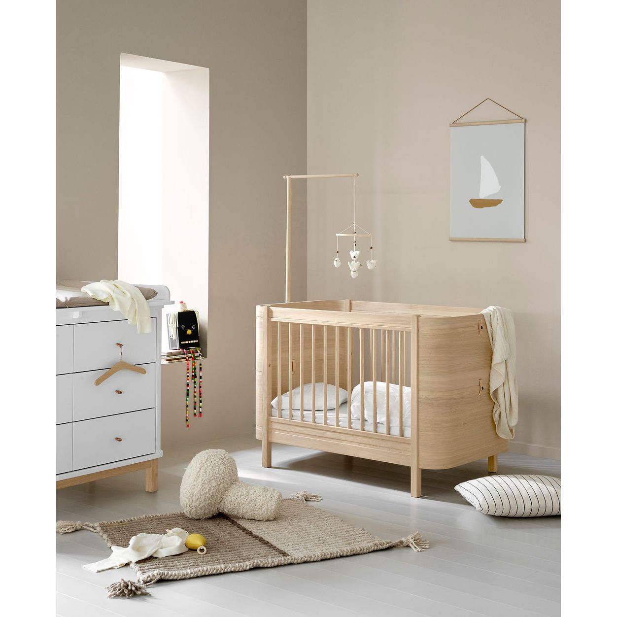 Oliver Furniture Wood Mini+ Cot Bed (With Junior Conversion Kit) - Oak