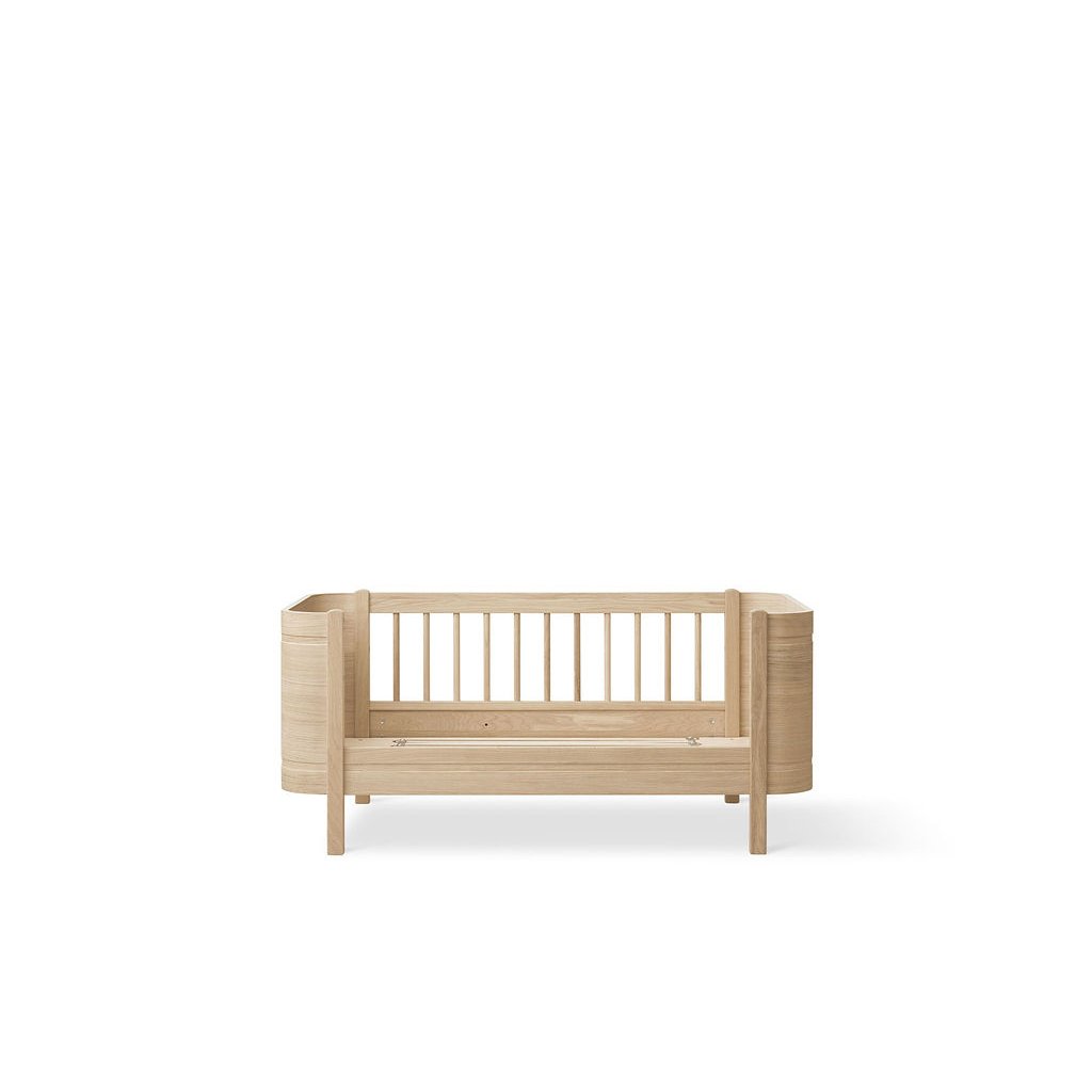 Oliver Furniture Wood Mini+ Cot Bed (With Junior Conversion Kit) - Oak