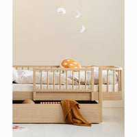 oliver-furniture-wood-original-bed-guard-oak-furniture-olif-041417-03