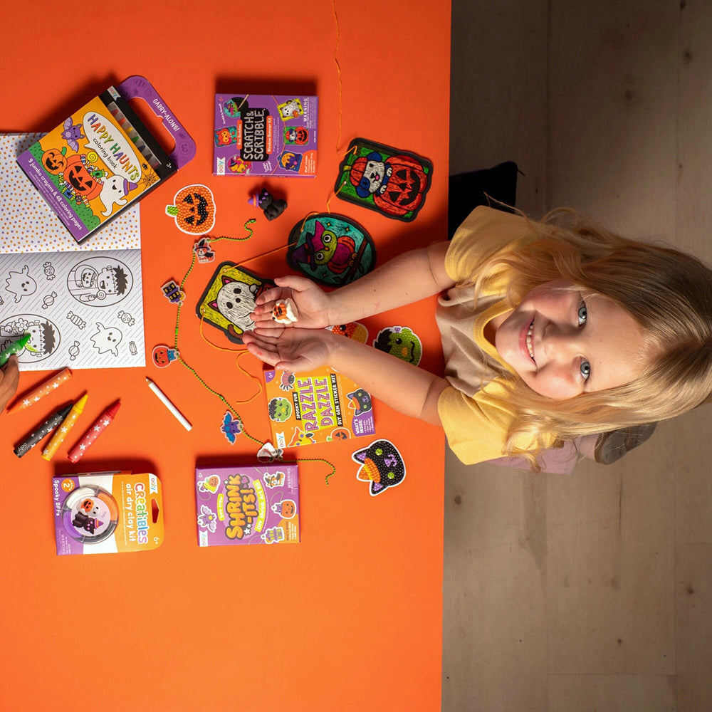 ooly-carry-along-coloring-book-set-happy-haunts-10-pc-set-stationery-ooly-138-031