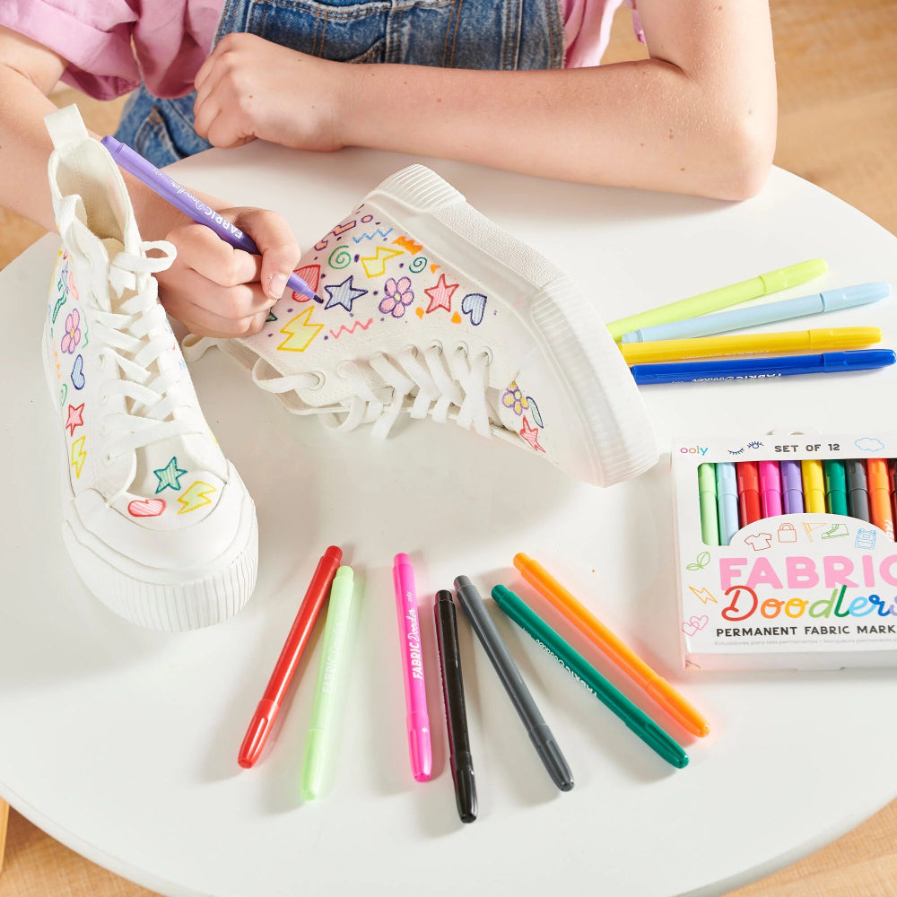 ooly-fabric-doodlers-permanent-fabric-markers-set-of-12-ooly-130-102