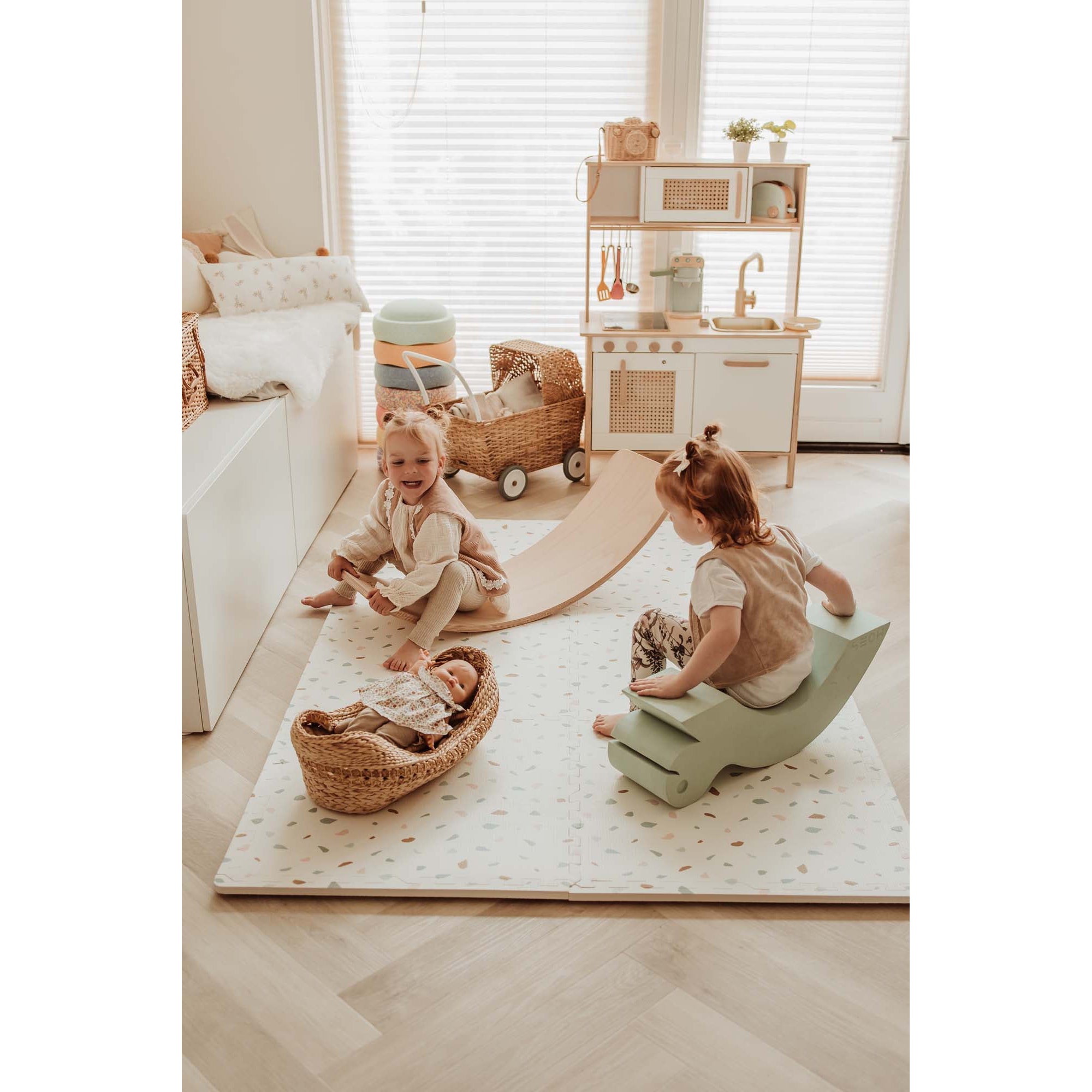 play&go-eevaa-puzzlemat-village-terrazzo-120x180cm-plgo-600935