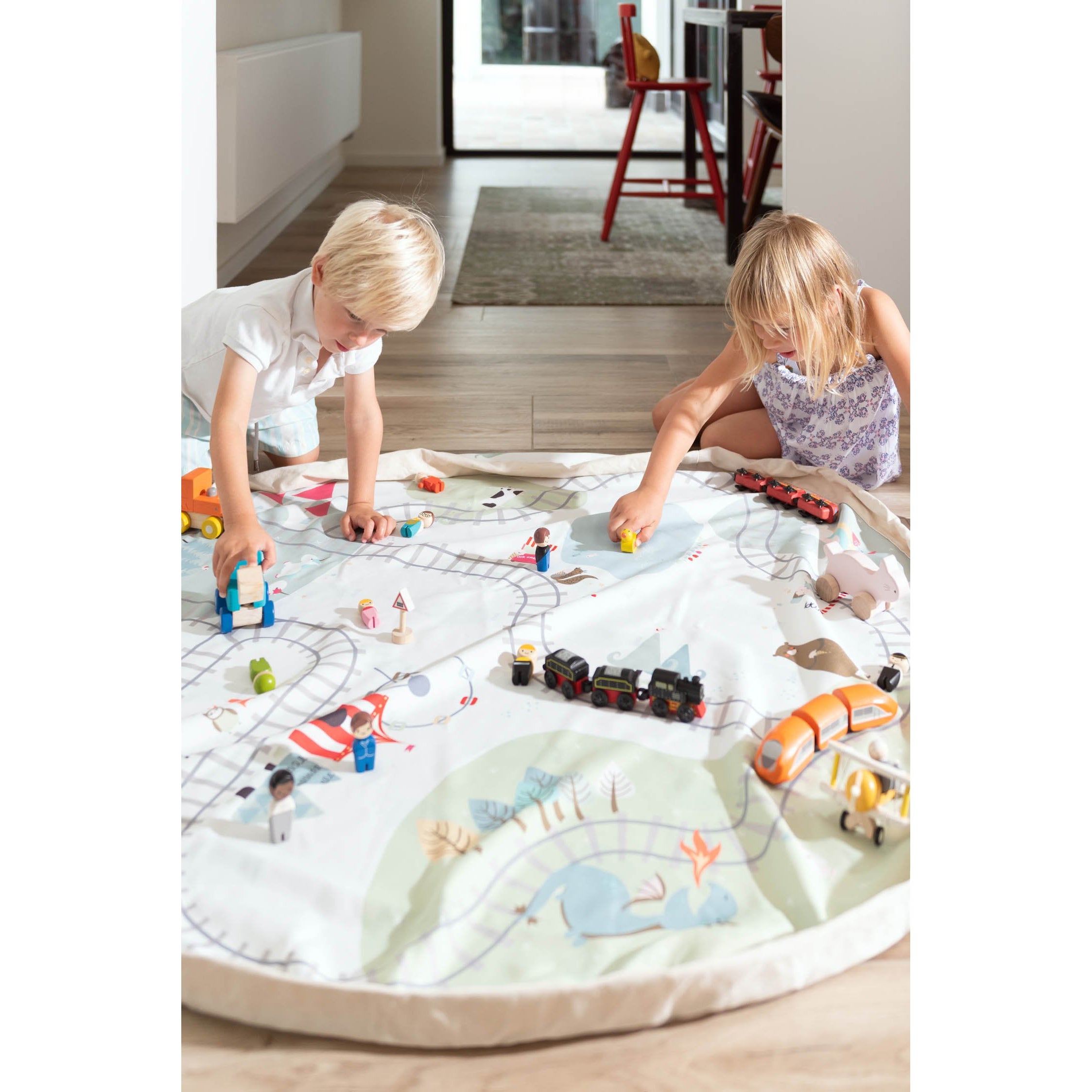 play&go-toy-storage-bag-trainmap-bears-double-print-140cm-plgo-799897