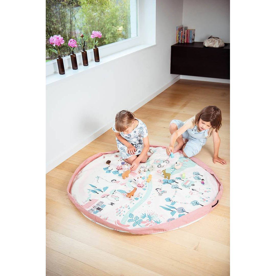 play&go-toy-storage-bag-walk-in-a-park-double-print-140cm-plgo-301091