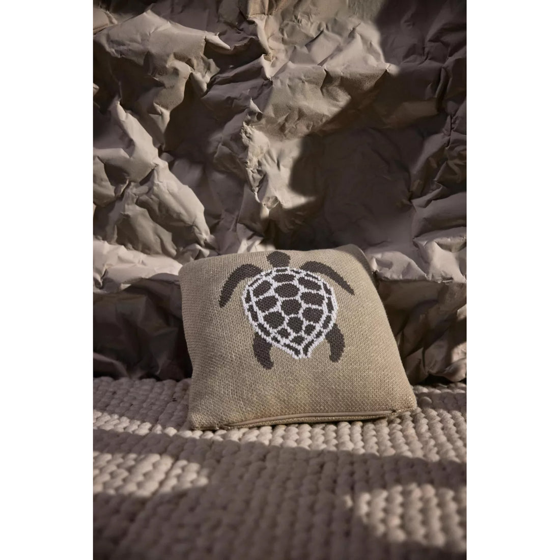 quax-knitted-cushion-30x30-cm-turtle-quax-04kcu30-trl