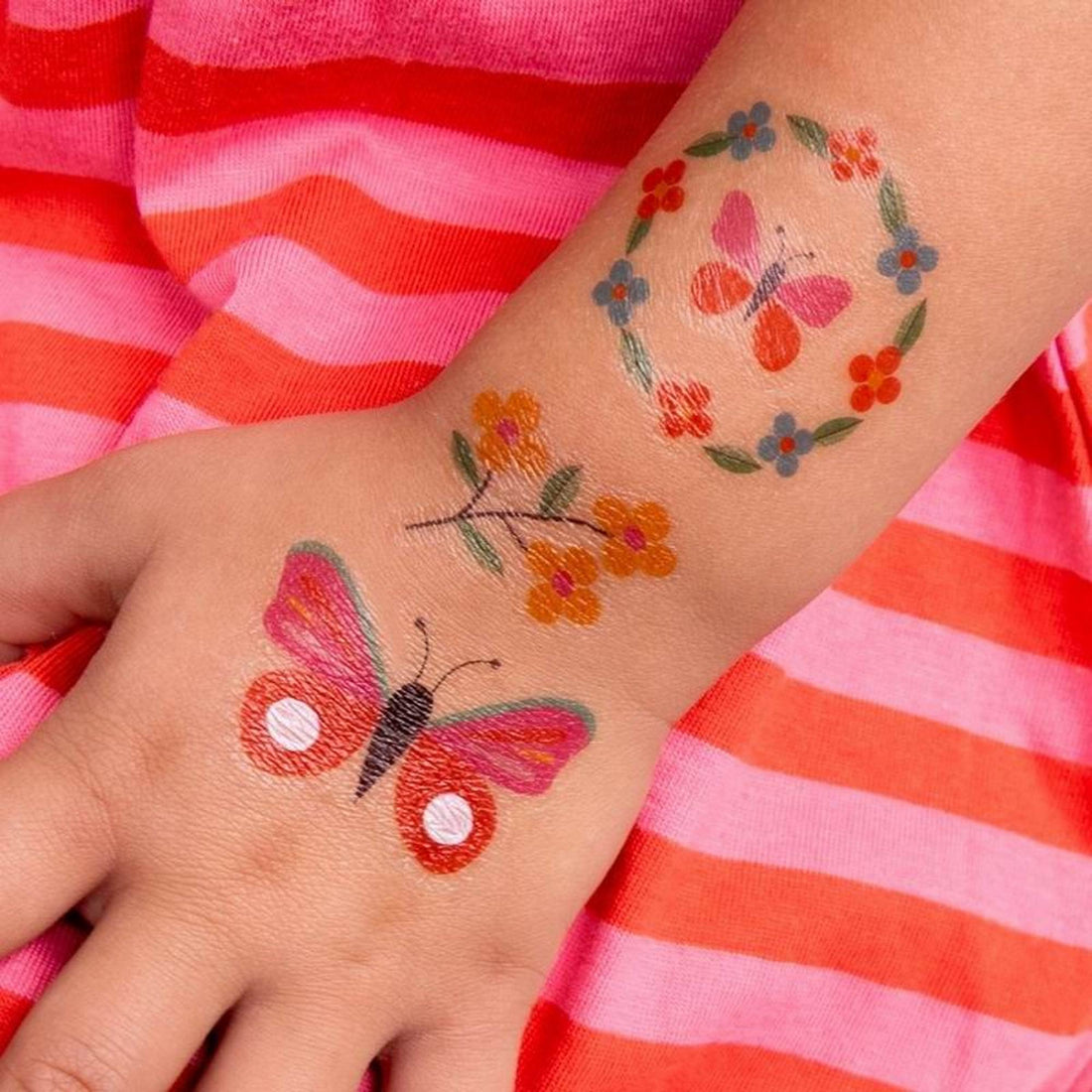 rex-temporary-tattoos-floral-flutter-clothing-wear-fashion-accessories-party-supplies-rex-30246-03