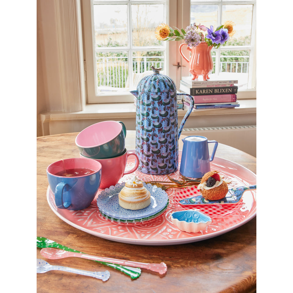 rice-dk-acrylic-cake-plate-with-blue-hearts-fabric-rice-accpl-heab