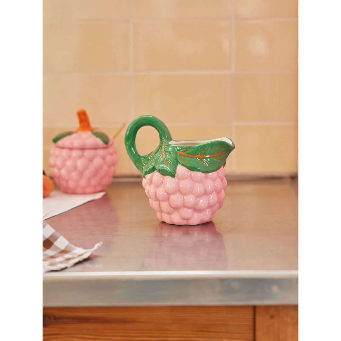 rice-dk-ceramic-milk-jug-in-pink-rice-cejug-cheri