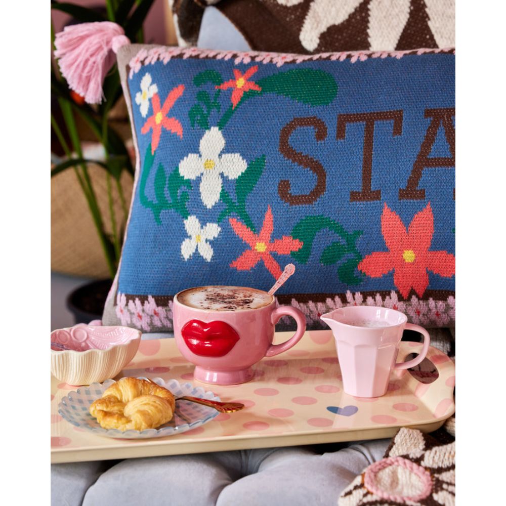 rice-dk-ceramic-mug-with-embossed-red-lips-pink-250ml-rice-cemug-lipi