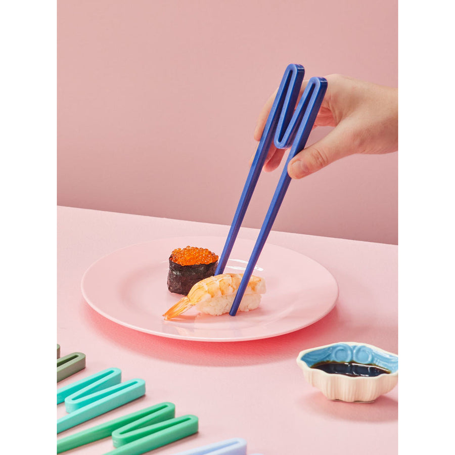 rice-dk-chopsticks-dark-blue-rice-mesti-bxcdg