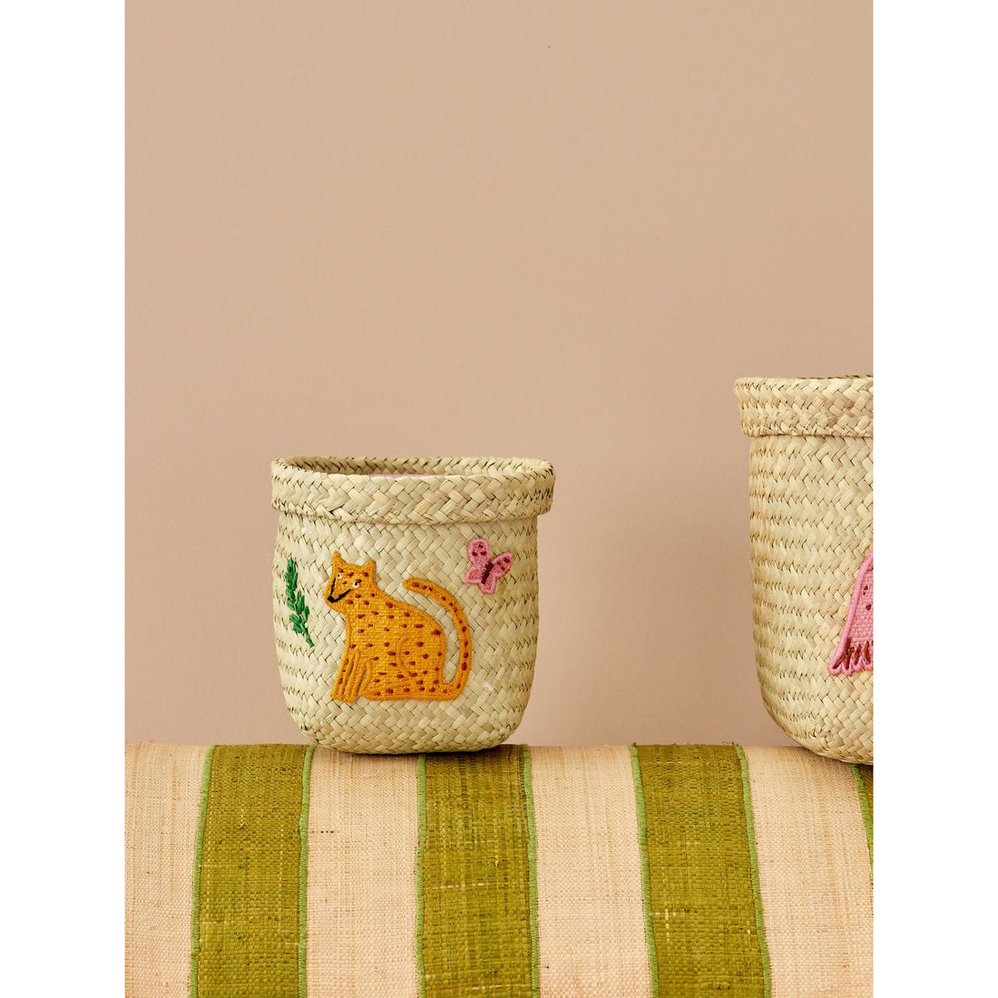 rice-dk-extra-small-round-raffia-storage-basket-natural-leopard-embroidery-rice-bssto-2zalle