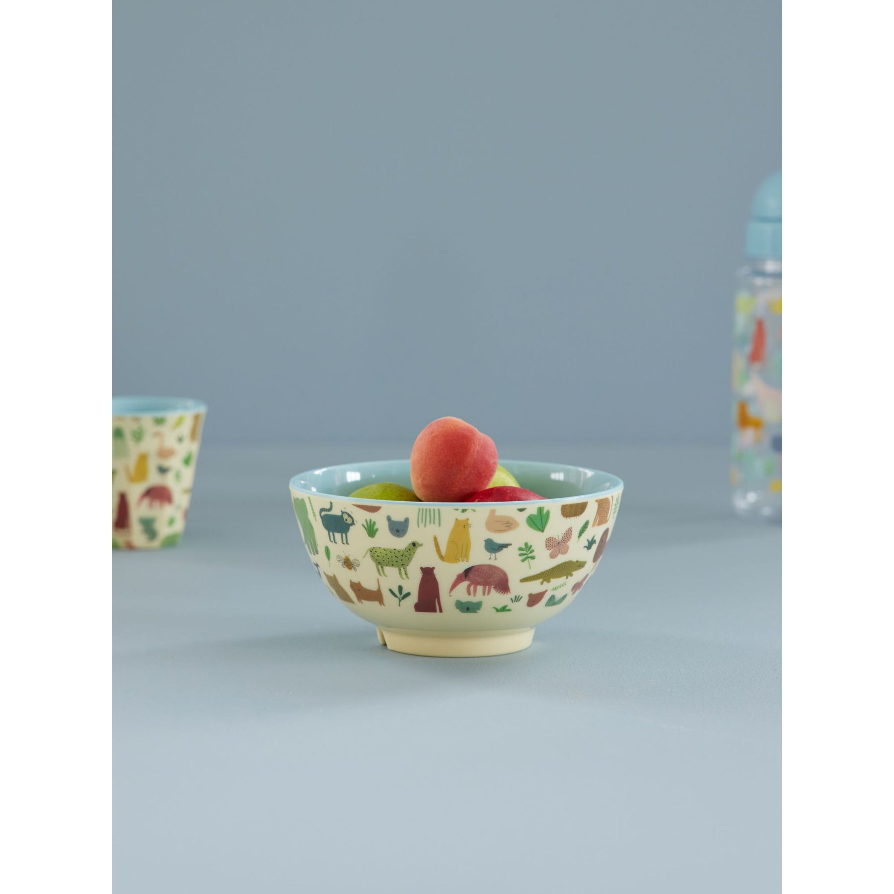 rice-dk-melamine-bowl-with-dusty-blue-sweet-jungle-print-medium-700ml-rice-melbw-swjunmi