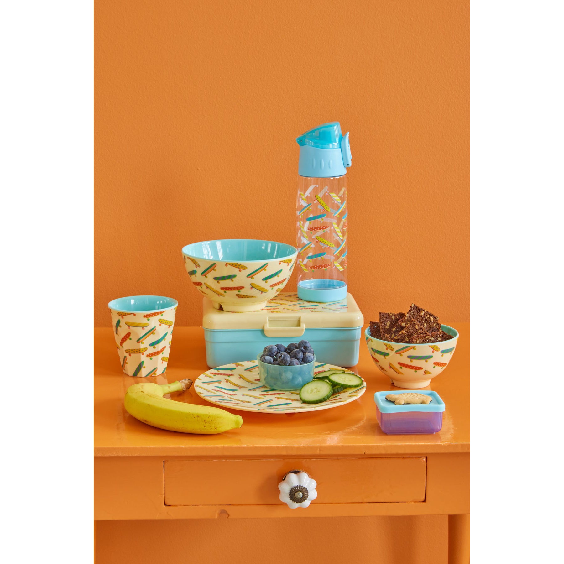 rice-dk-melamine-bowl-with-skateboard-print-medium-700-ml-rice-melbw-skate