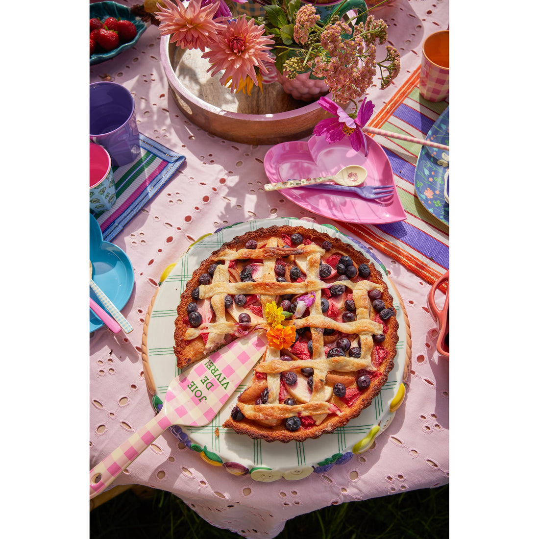 rice-dk-melamine-cake-server-pink-check-it-out-print-rice-mecas-ss24xccito