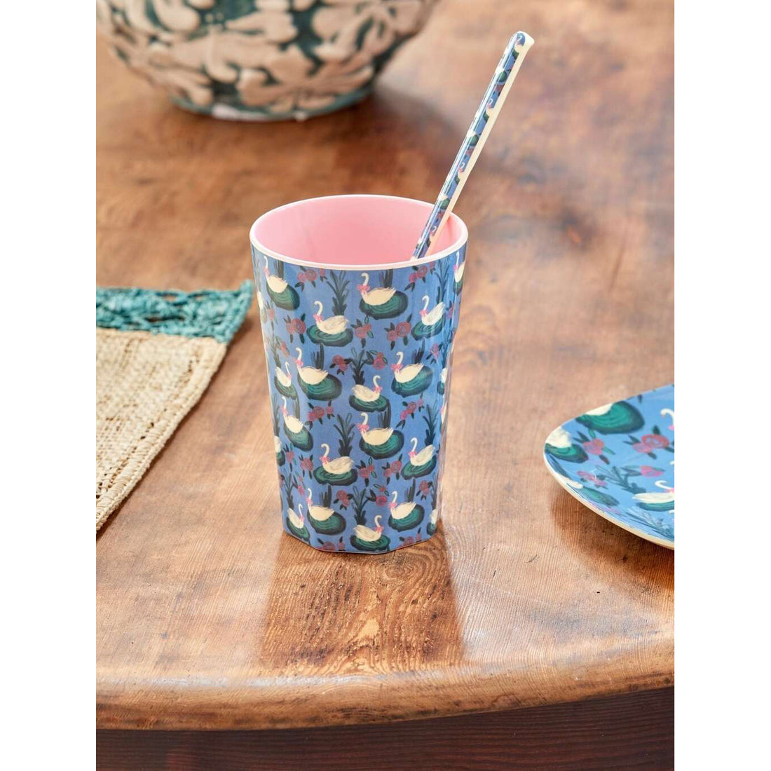 rice-dk-melamine-cup-with-swan-lake-print-tall-400-ml-rice-melcu-lswla