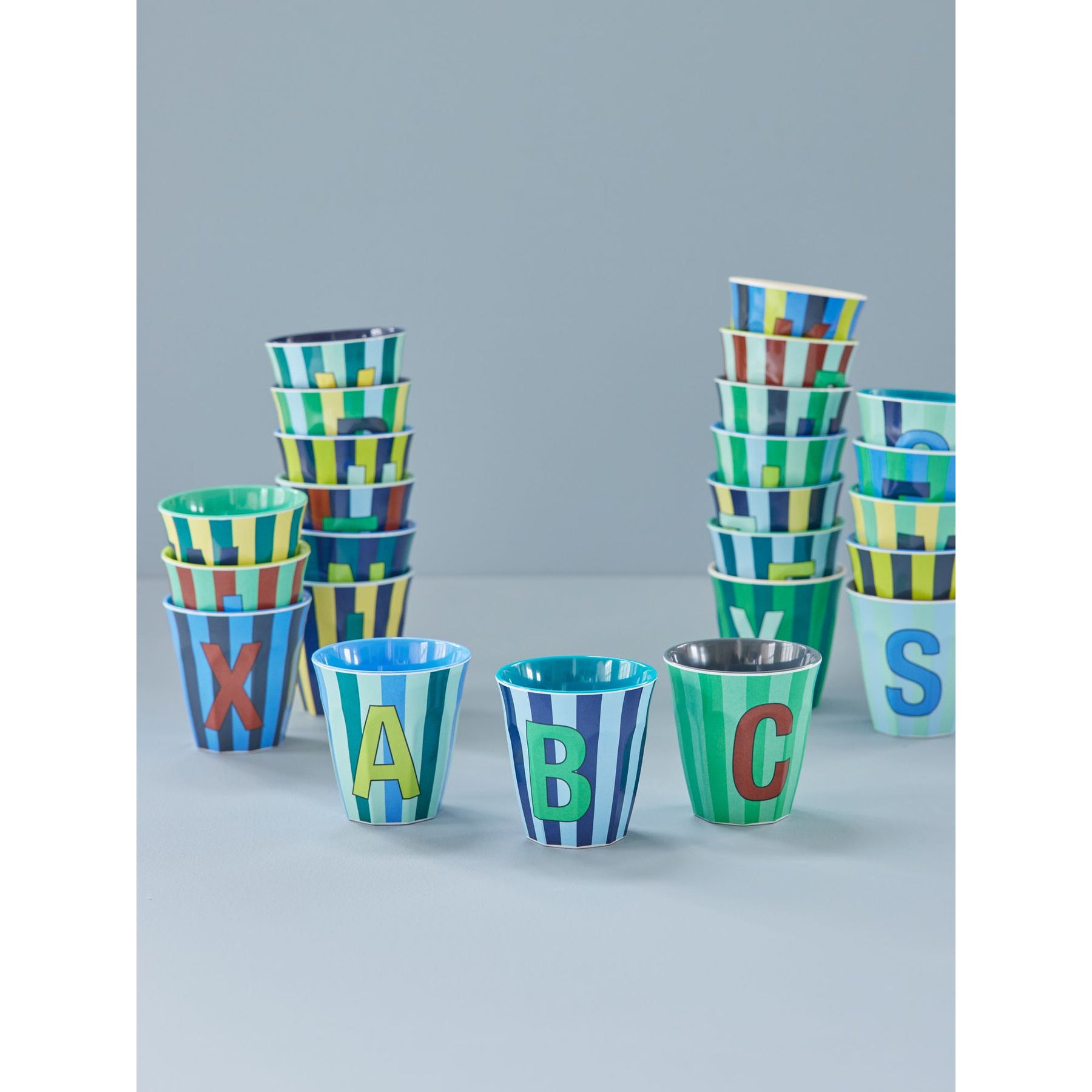 rice-dk-melamine-cup-with-the-letter-w-stripes-blueish-medium-250ml-rice-melcu-alpstrwb