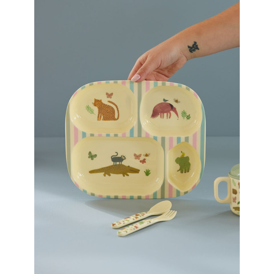 rice-dk-melamine-kids-4-room-plate-with-sweet-jungle-print-rice-kipl4-swjuntoto