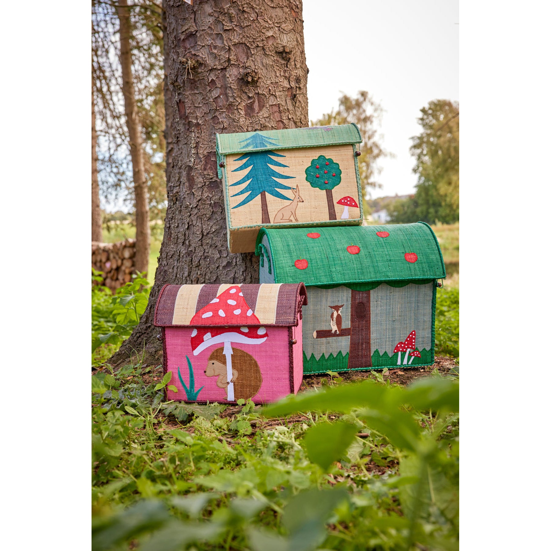 rice-dk-raffia-toy-baskets-with-happy-forest-theme-medium-rice-bshou-mhafo