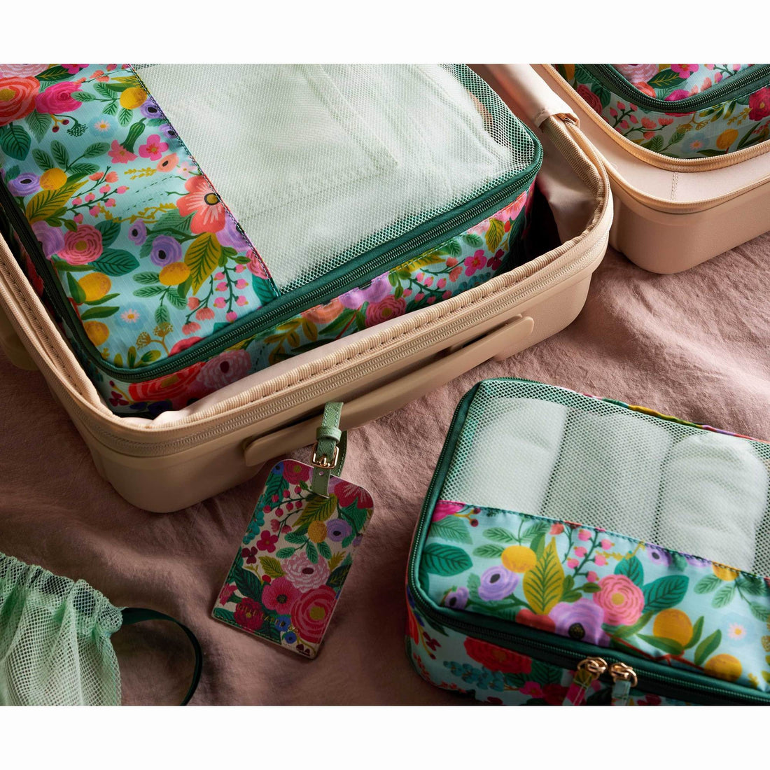 rifle-paper-co-garden-party-packing-cube-set-clothing-wear-fashion-accessories-rifl-tpc001-09