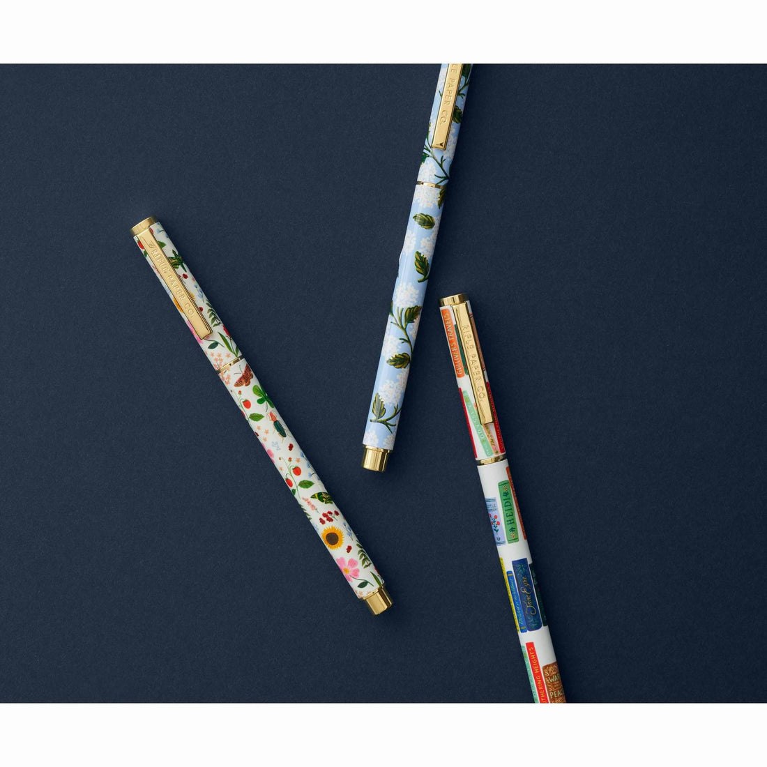 rifle-paper-co-hydrangea-pen-stationery-rifl-pen012-03