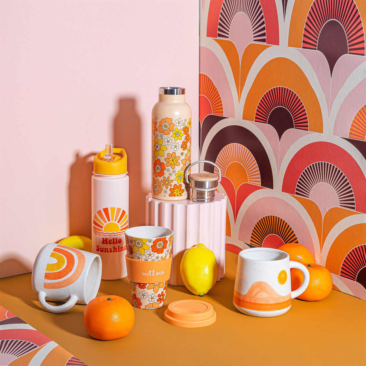 rjb-stone-70s-floral-water-bottle-rjbs-zip091