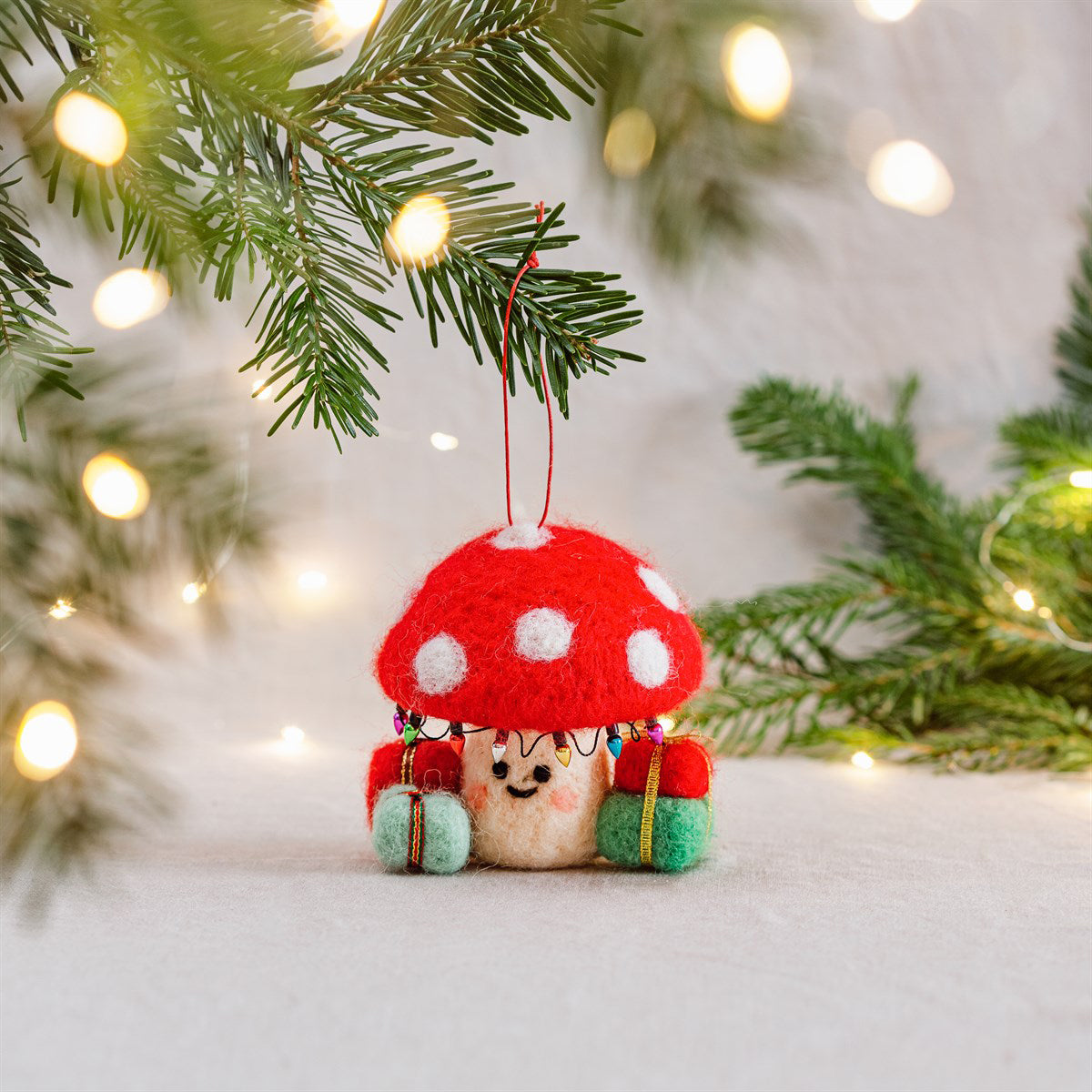 rjb-stone-mushroom-with-presents-felt-hanging-decoration-rjbs-feltxm130