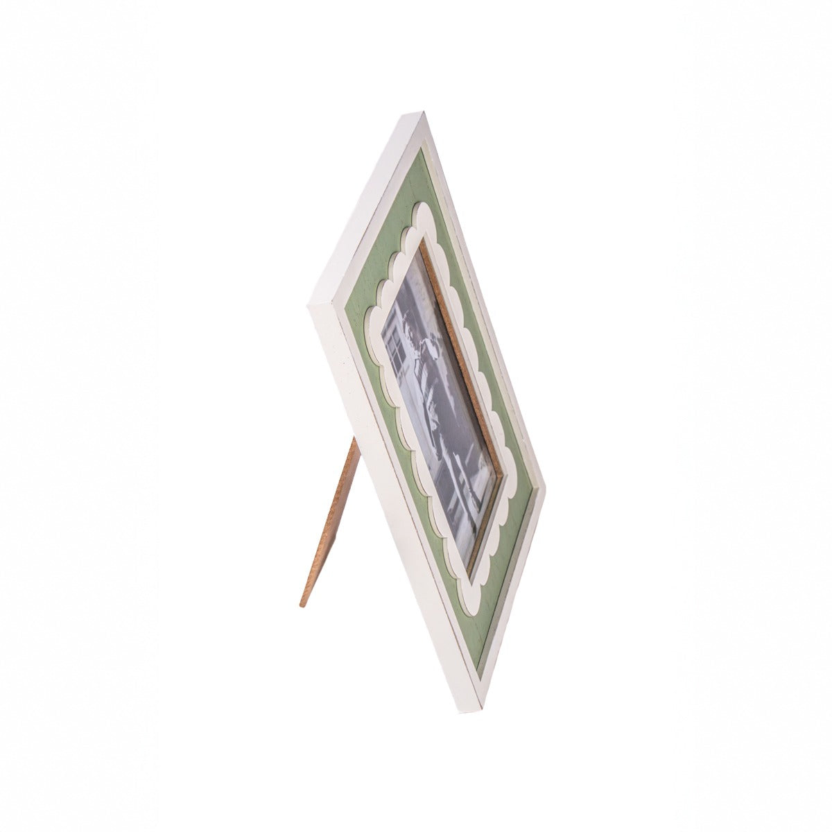 rjb-stone-scalloped-photo-frame-green-rjbs-heart663