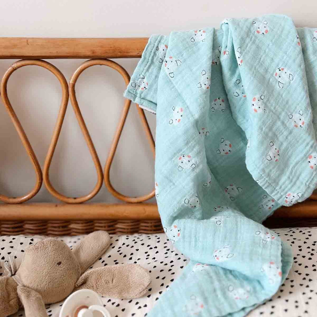 rose-in-april-swaddle-bianca-teddy-blush-bleu-110x110cm-ria-art000001469