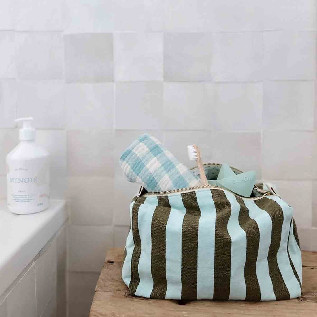 rose-in-april-swaddle-bianca-vichy-cana-blue-110x110cm-ria-art000001478