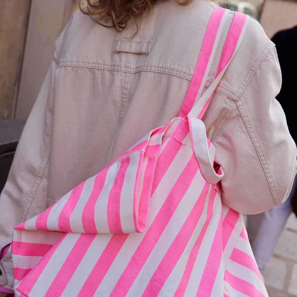 rose-in-april-tote-bag-elisa-neon-pink-stripes-ria-art000001254