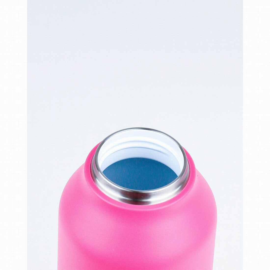 runbott-mii-insulated-bottle-600ml-aquarelle-blush-kitchen-runb-99100266-08