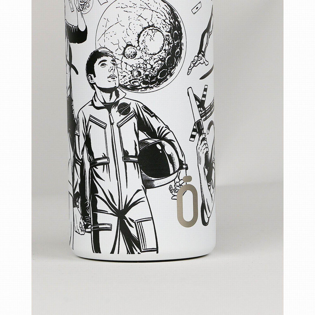 runbott-mii-insulated-bottle-600ml-el-mago-pop-comic-kitchen-runb-99102642-09