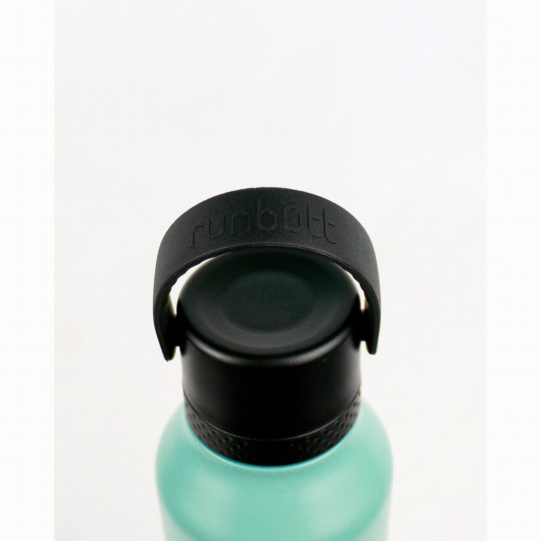 runbott-mii-insulated-bottle-600ml-eucalyptus-kitchen-runb-91896827-06