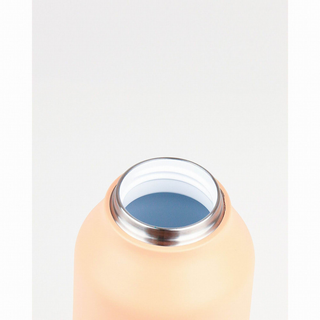 runbott-mii-insulated-bottle-600ml-peach-kitchen-runb-91897114-08