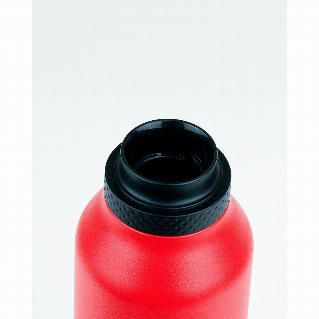 runbott-mii-insulated-bottle-600ml-red-kitchen-runb-91899682-07