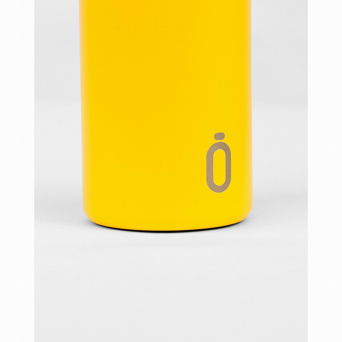 runbott-mii-insulated-bottle-600ml-yellow-kitchen-runb-91899330-09