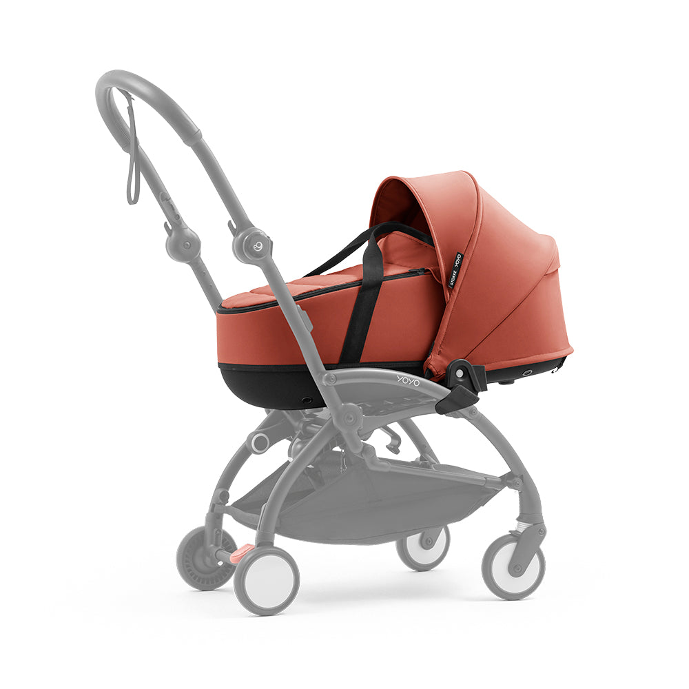 stokke-yoyo-bassinet-berry-baby-nursery-yoyo-699105