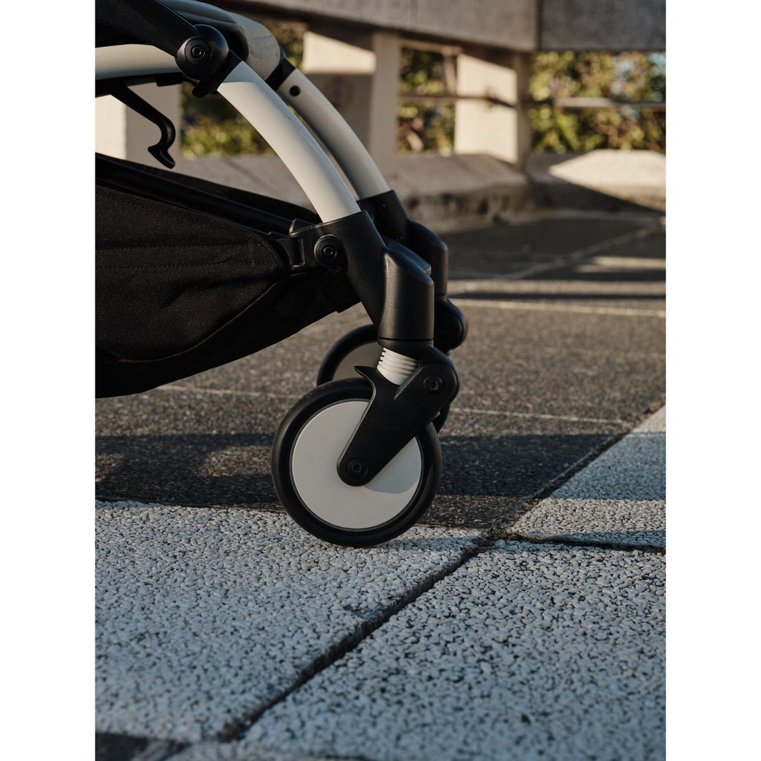 Stokke YOYO³ 6+ Baby Stroller Set - White Frame with Black 6+ Color Pack