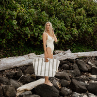 sunnylife-carryall-beach-bag-au-casa-tunisa-sunl-s3acarct