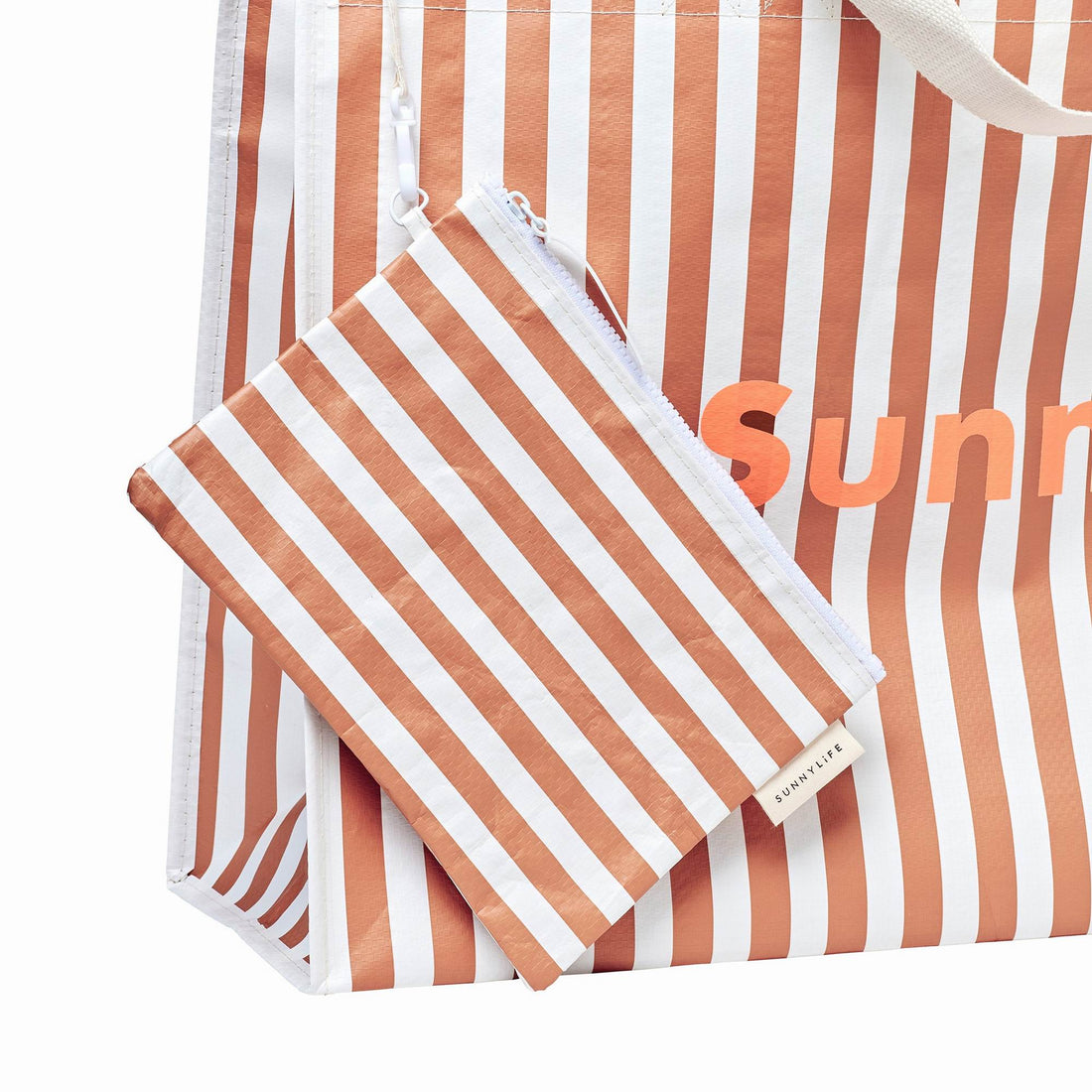 sunnylife-carryall-beach-bag-tierra-clay-stripe-clothing-wear-fashion-accessories-sunl-s61cbbtc-04