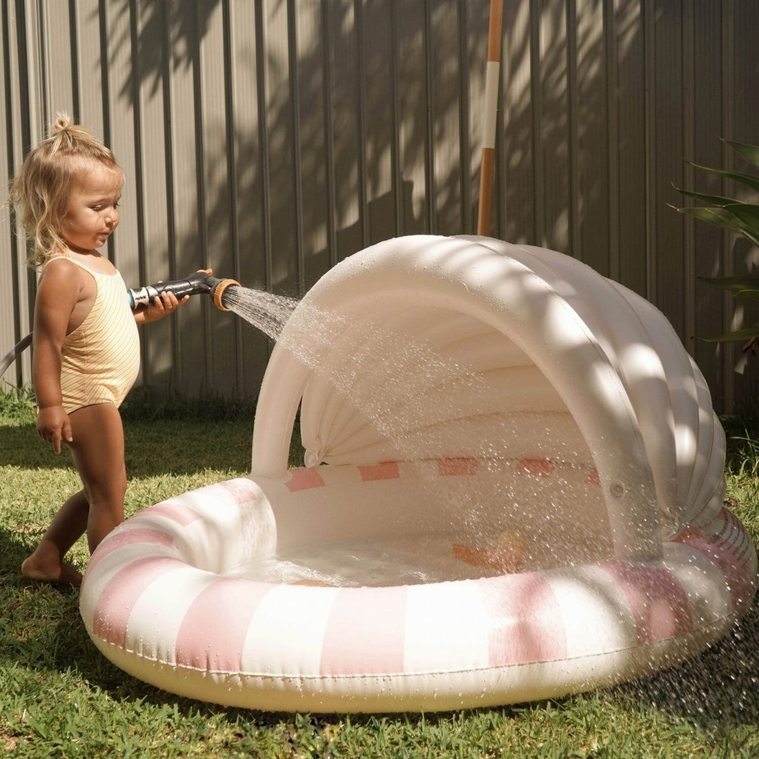 sunnylife-kids-inflatable-pool-cotton-candy-cherry-play-toy-sunl-s51kpcpk-07