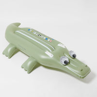 sunnylife-kids-lie-on-float-cookie-the-croc-khaki-sunl-s41mlocr