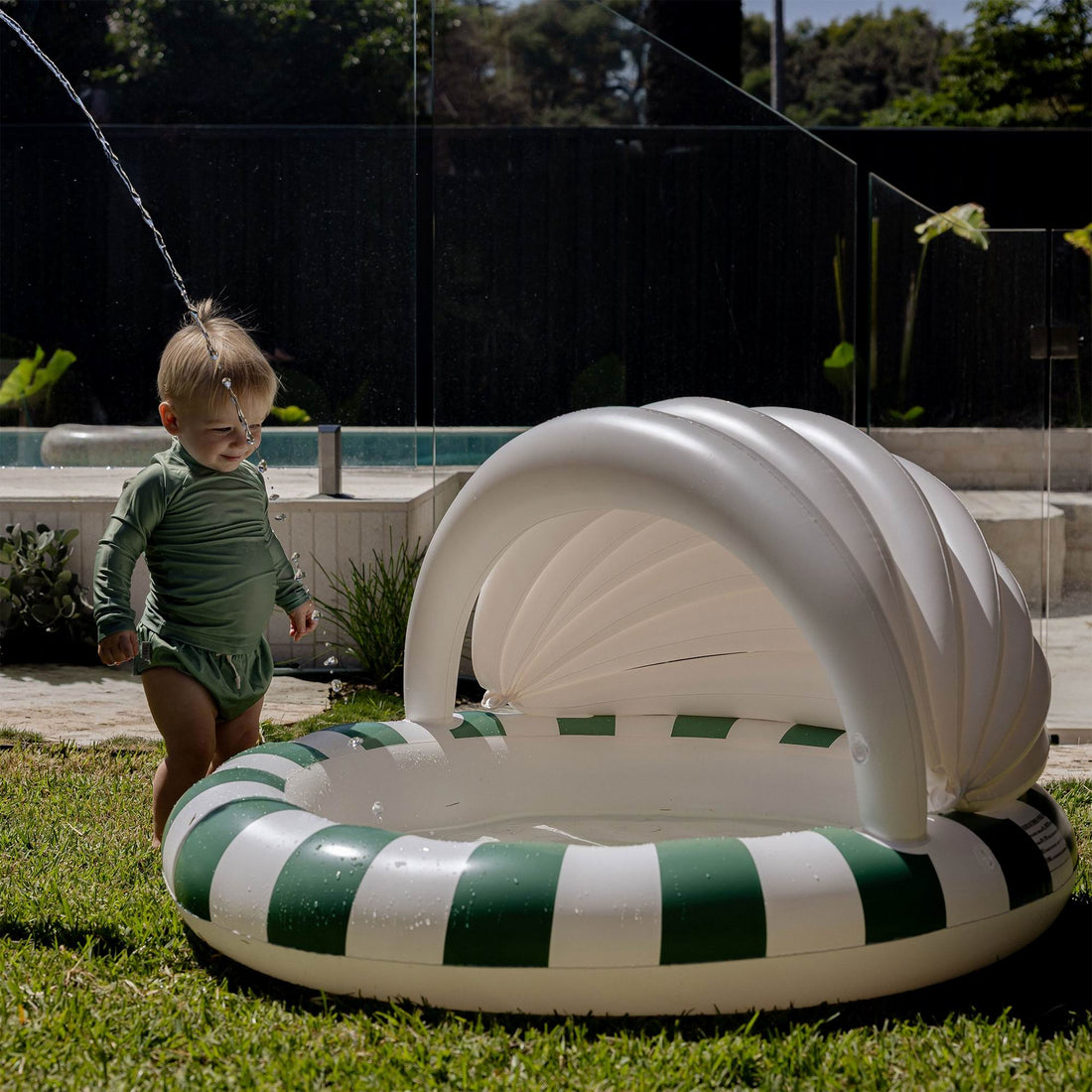 sunnylife-kids-pool-eli-the-elephant-grey-play-toy-sunl-s61kpeeg-08