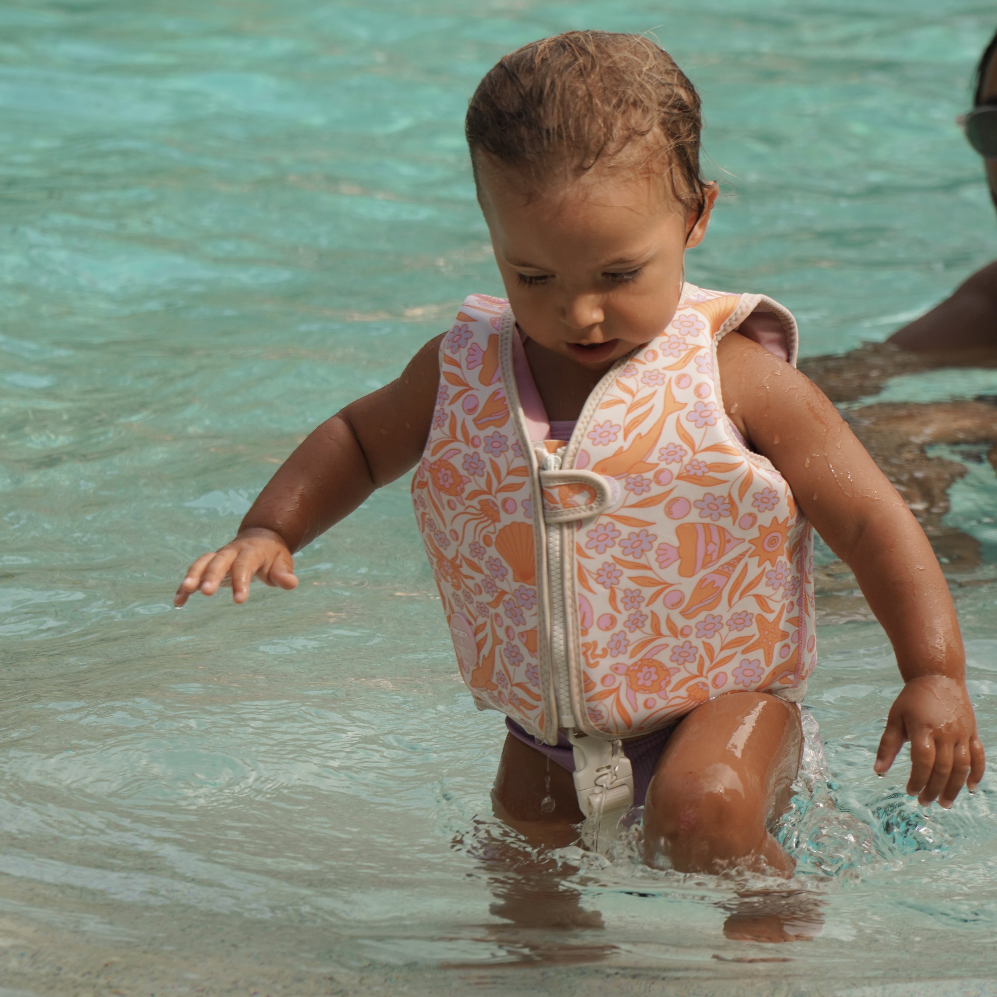 sunnylife-kids-swim-vest-ocean-magic-pink-3d-sunl-rcsvso3d