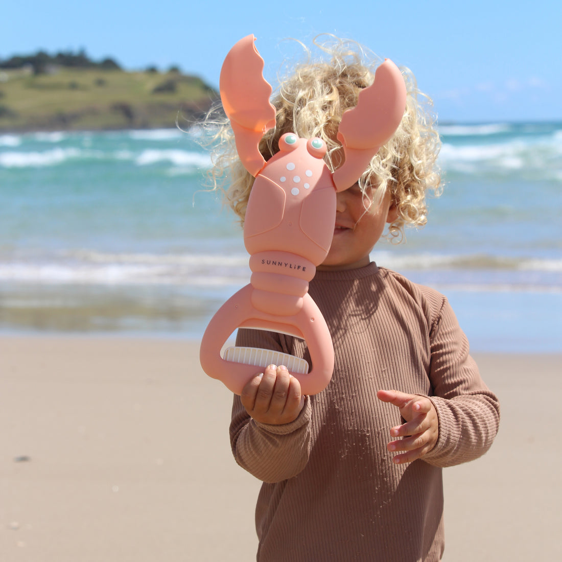sunnylife-sand-claws-lobster-coral-sunl-s51sclco