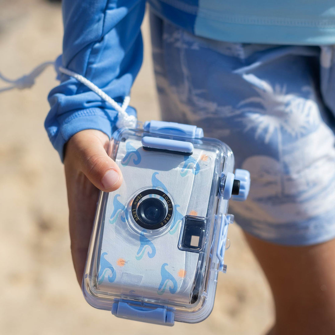 sunnylife-underwater-camera-sammy-the-seagull-blue-wave-play-toy-sunl-s51cambw-07