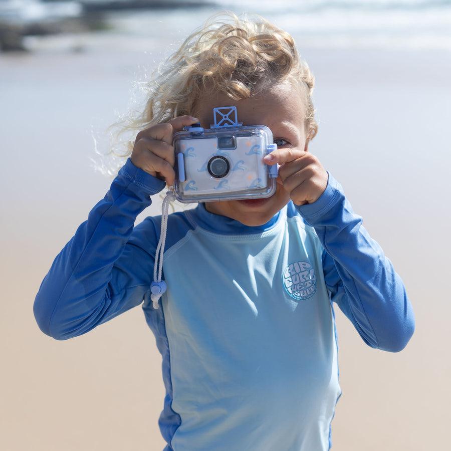 sunnylife-underwater-camera-underwater-camera-blue-wave-sunl-s51camss