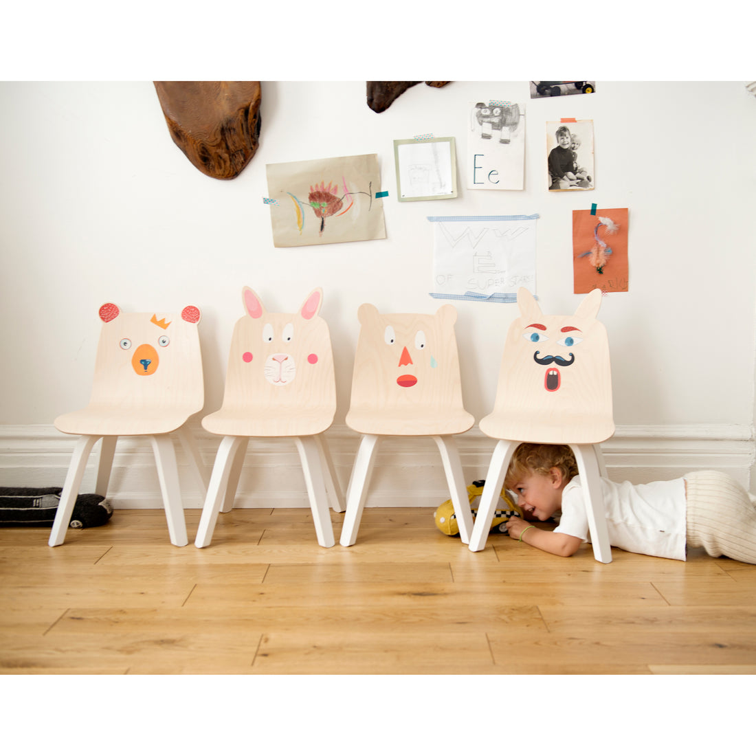 Oeuf Play Chair Rabbit Walnut (Pre-Order; Est. Delivery in 6-10 Weeks)